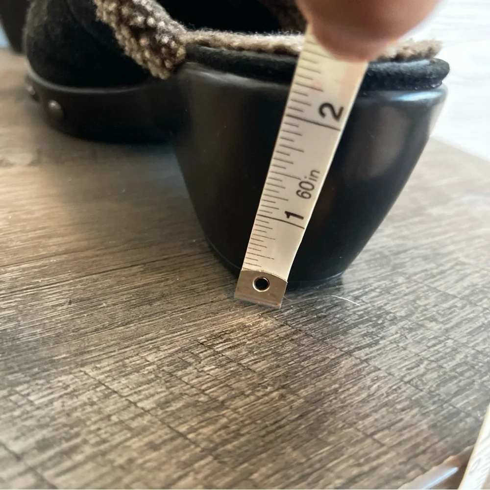Stuart Weitzman Black Suede Mules with Brown Fur size 7M